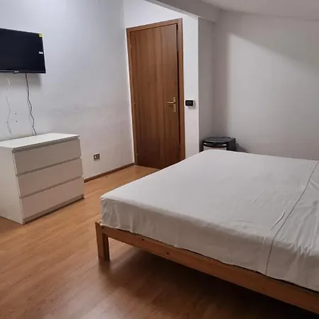 Paradise 2 Apartment Livorno