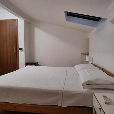 Apartment Paradise 2